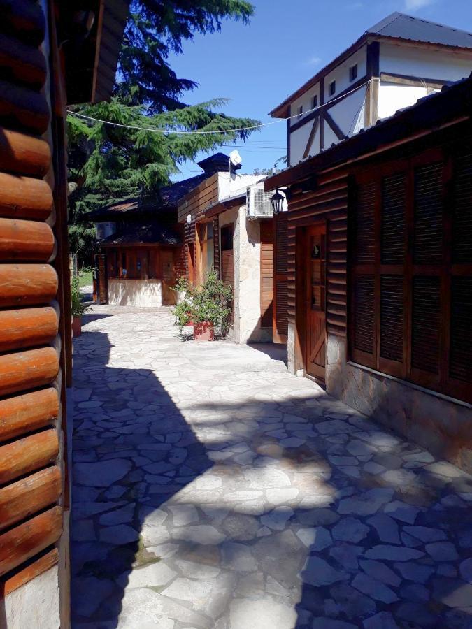 Sierra Suites Сьєрра-де-лос-Падрес Екстер'єр фото